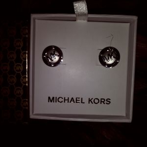 Michael Khors earings N I B